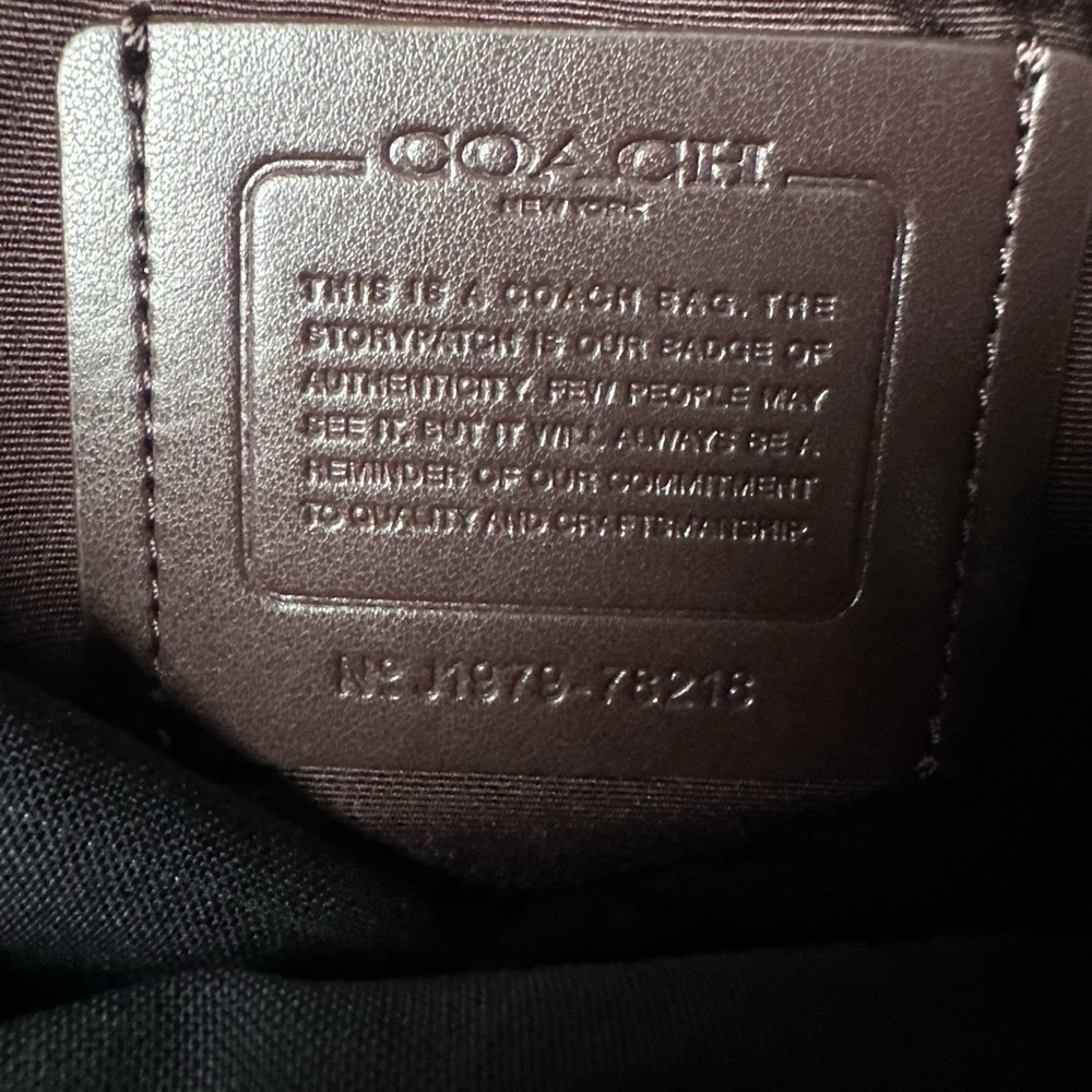 $375 COACH Signature Chain Convertible Gray Large Tote with Black Chain - Picture 12 of 16